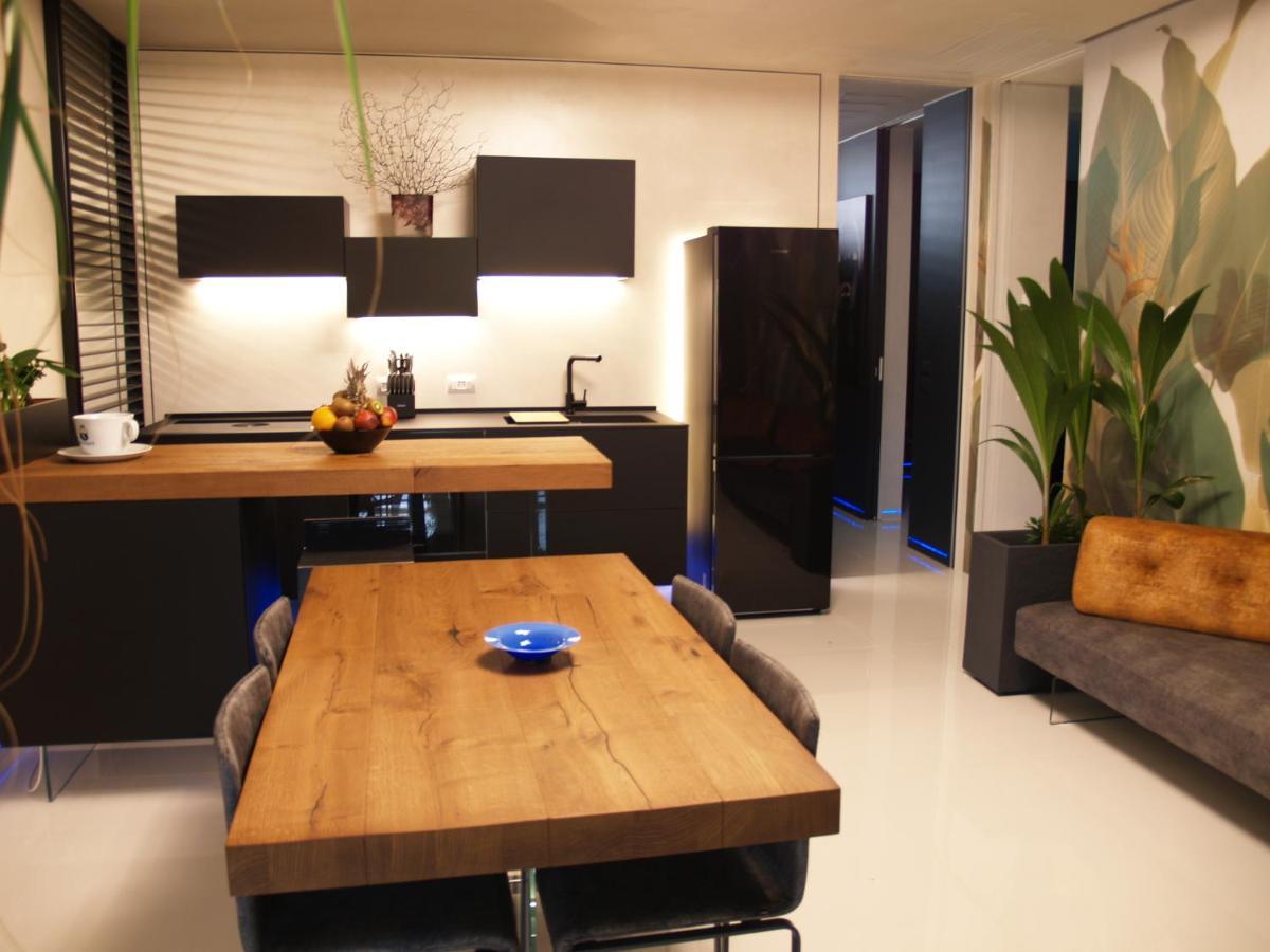 Casa Zaccolo - Adults Only Apartment Lignano Sabbiadoro Exterior foto