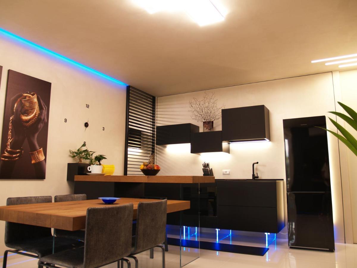 Casa Zaccolo - Adults Only Apartment Lignano Sabbiadoro Exterior foto